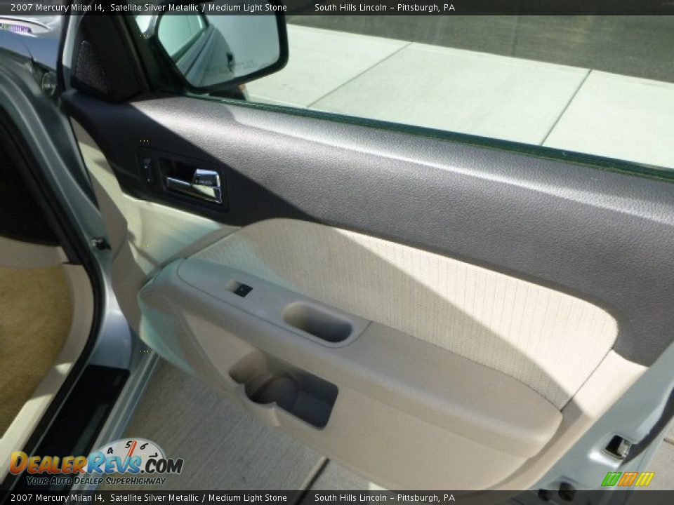 2007 Mercury Milan I4 Satellite Silver Metallic / Medium Light Stone Photo #12