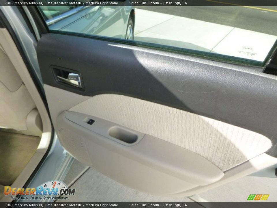 2007 Mercury Milan I4 Satellite Silver Metallic / Medium Light Stone Photo #14