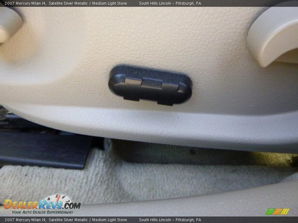 2007 Mercury Milan I4 Satellite Silver Metallic / Medium Light Stone Photo #21