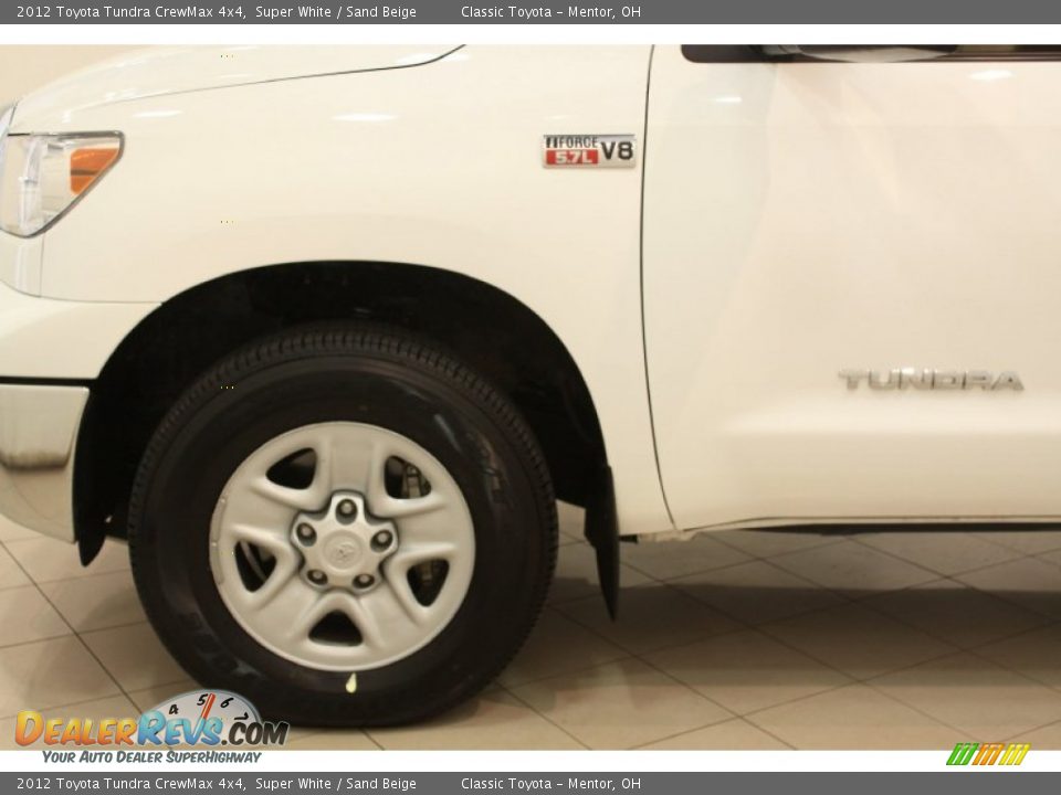 2012 Toyota Tundra CrewMax 4x4 Super White / Sand Beige Photo #18
