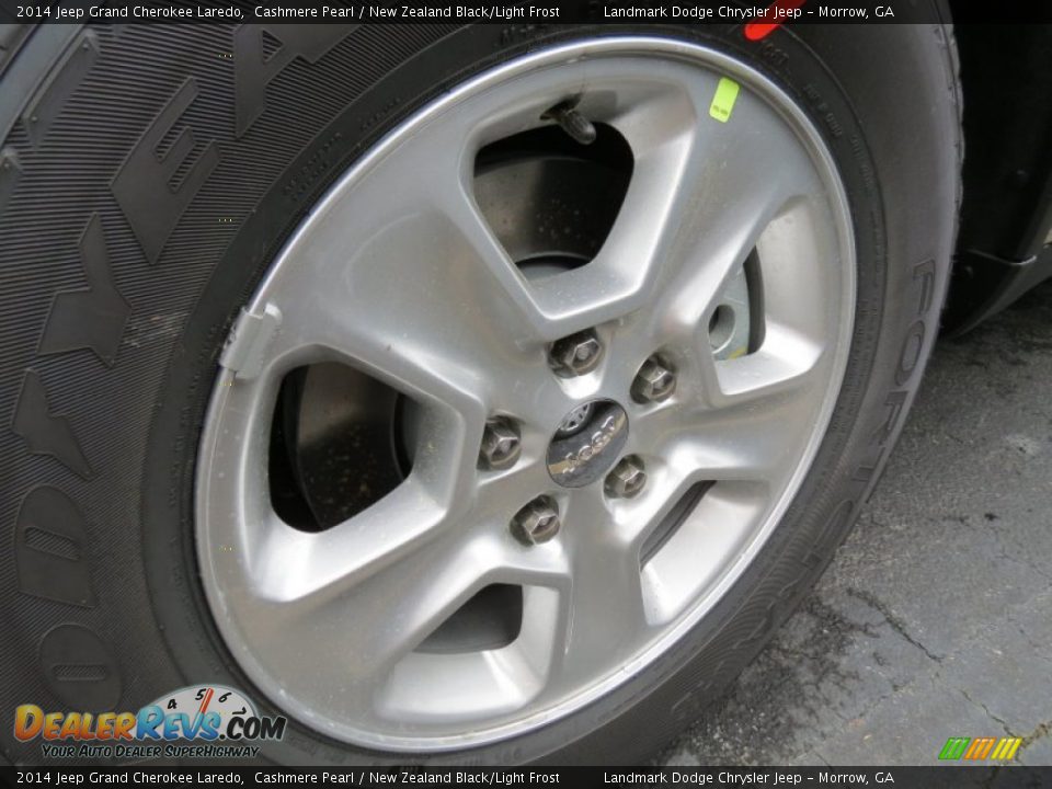 2014 Jeep Grand Cherokee Laredo Cashmere Pearl / New Zealand Black/Light Frost Photo #5