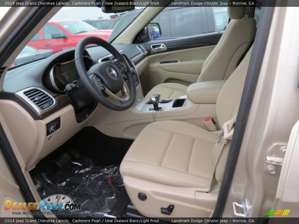 2014 Jeep Grand Cherokee Laredo Cashmere Pearl / New Zealand Black/Light Frost Photo #6