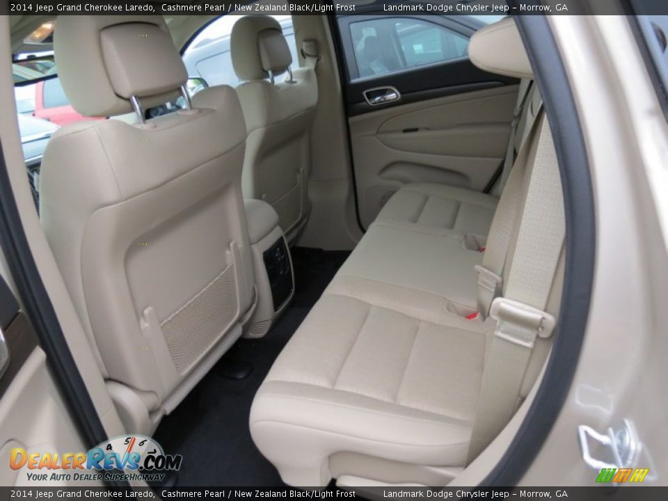 2014 Jeep Grand Cherokee Laredo Cashmere Pearl / New Zealand Black/Light Frost Photo #7