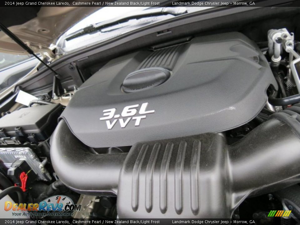 2014 Jeep Grand Cherokee Laredo Cashmere Pearl / New Zealand Black/Light Frost Photo #10