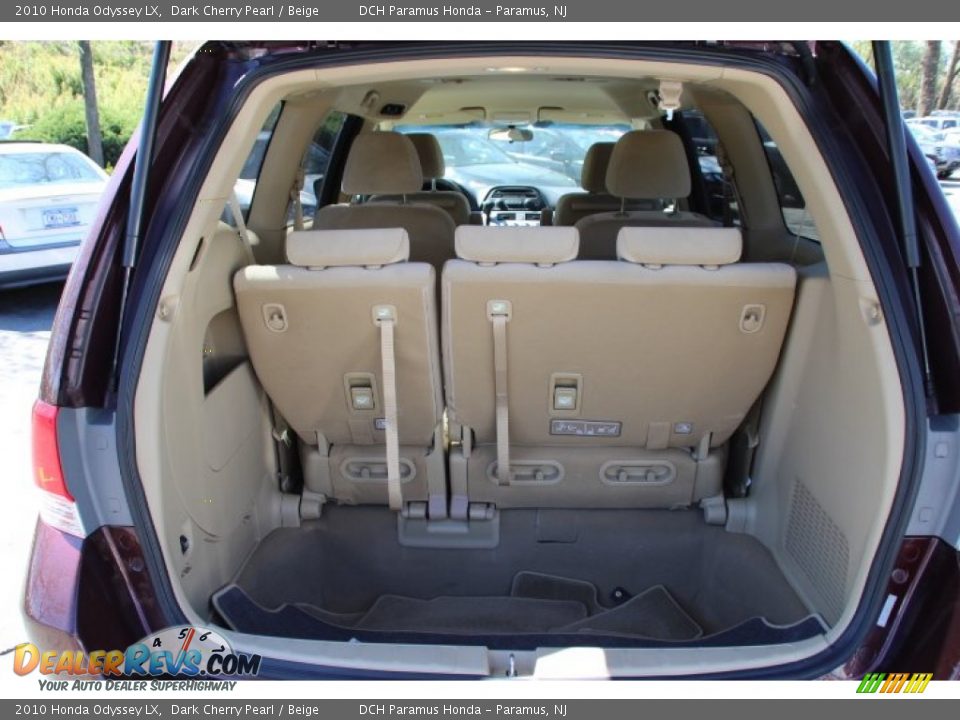 2010 Honda Odyssey LX Dark Cherry Pearl / Beige Photo #16