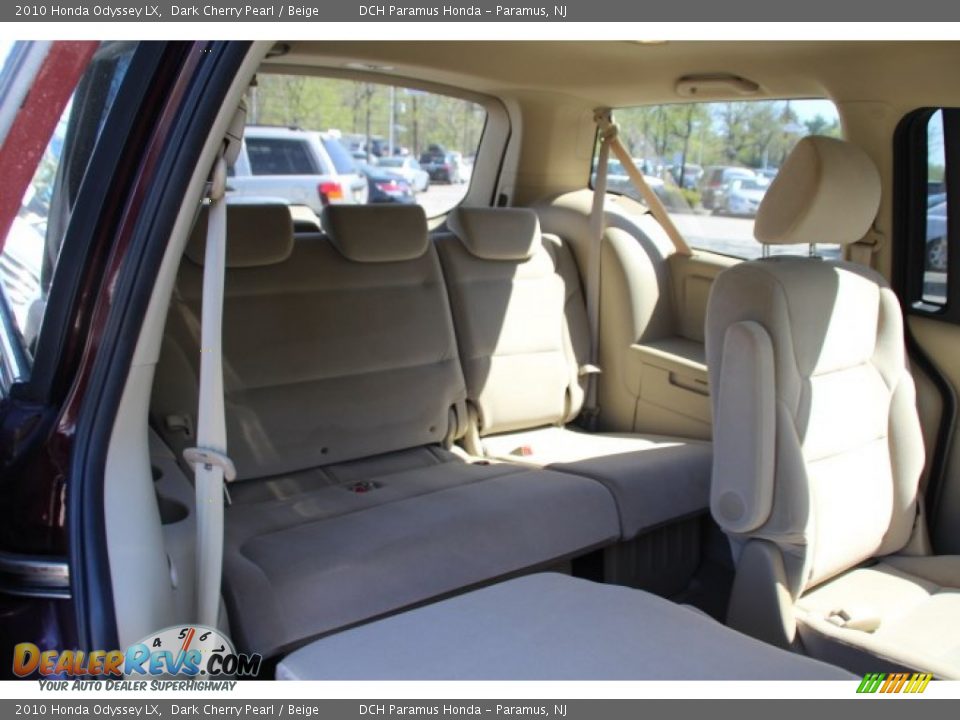 2010 Honda Odyssey LX Dark Cherry Pearl / Beige Photo #17