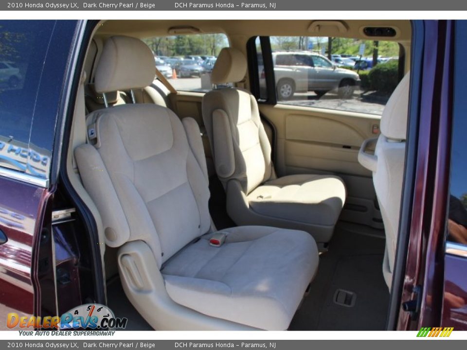 2010 Honda Odyssey LX Dark Cherry Pearl / Beige Photo #18