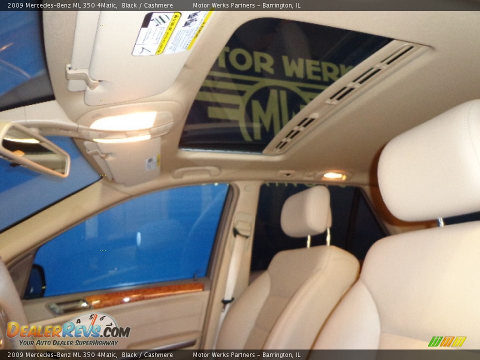 2009 Mercedes-Benz ML 350 4Matic Black / Cashmere Photo #31