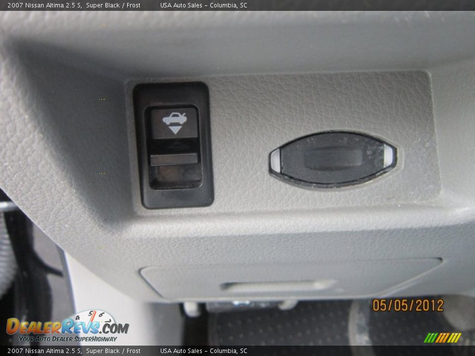 2007 Nissan Altima 2.5 S Super Black / Frost Photo #28