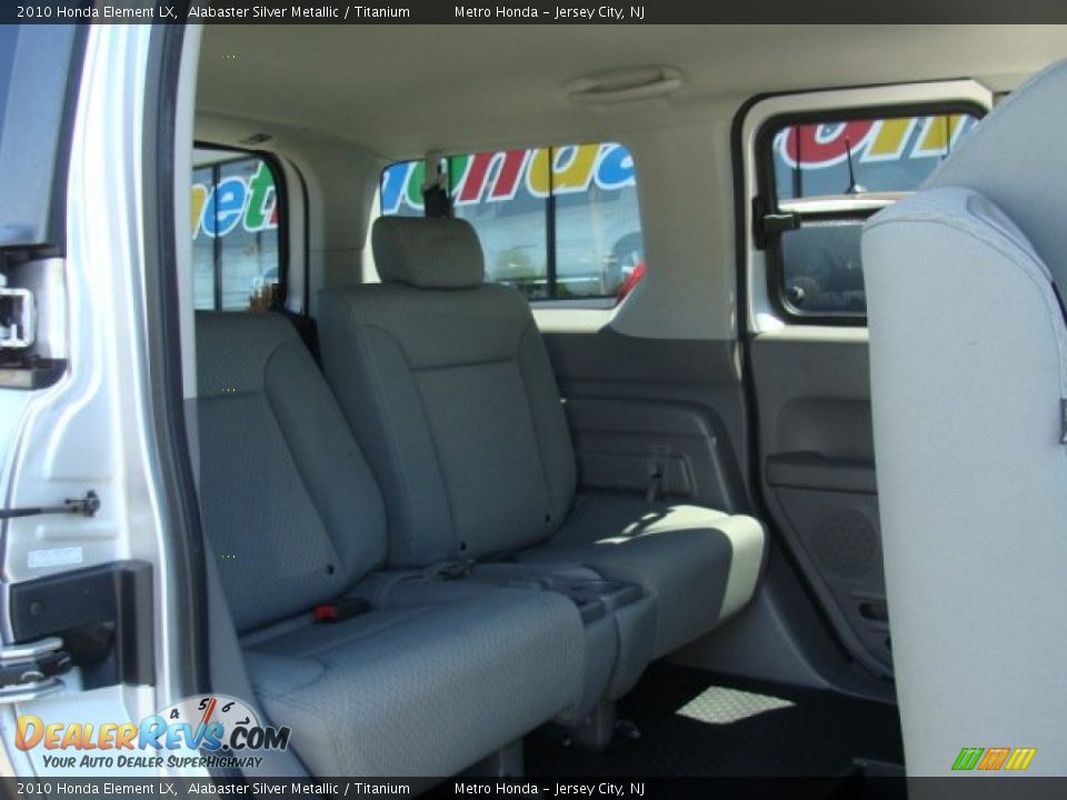 2010 Honda Element LX Alabaster Silver Metallic / Titanium Photo #13