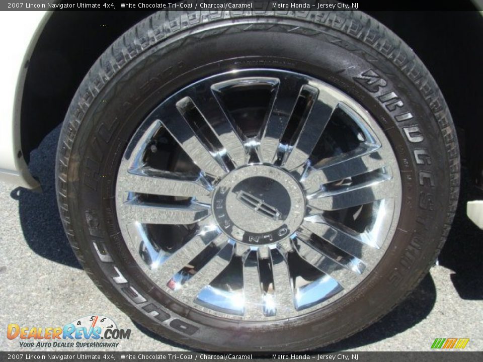 2007 Lincoln Navigator Ultimate 4x4 White Chocolate Tri-Coat / Charcoal/Caramel Photo #15