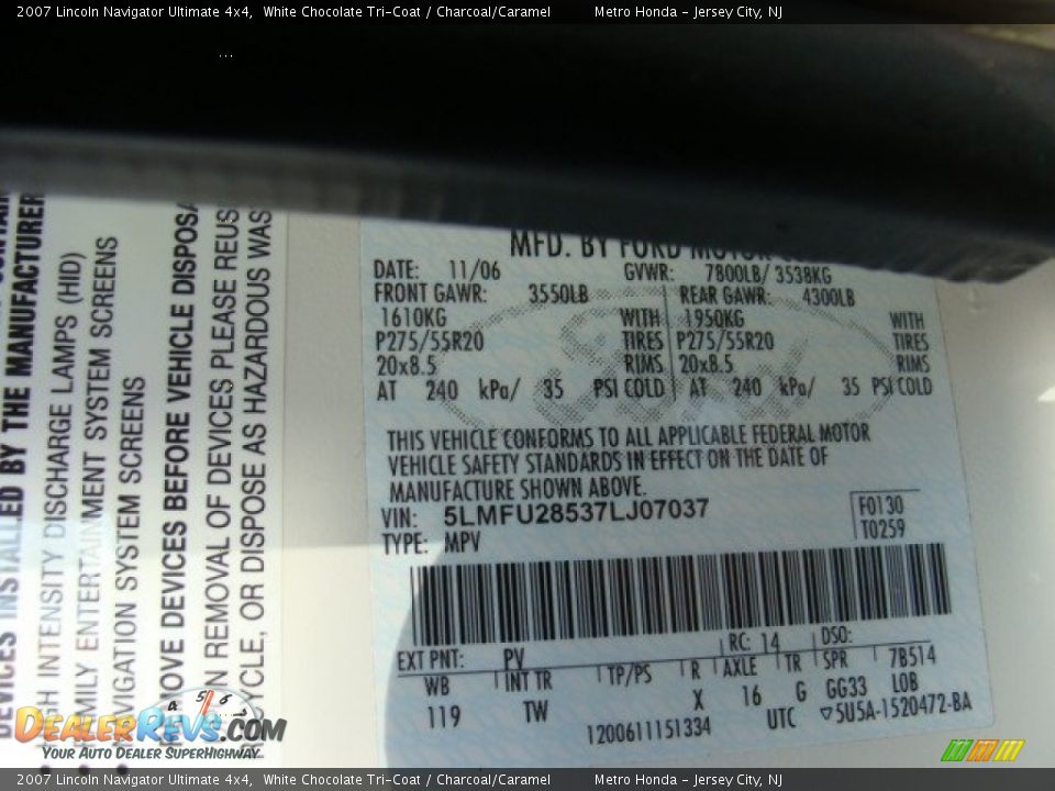2007 Lincoln Navigator Ultimate 4x4 White Chocolate Tri-Coat / Charcoal/Caramel Photo #16