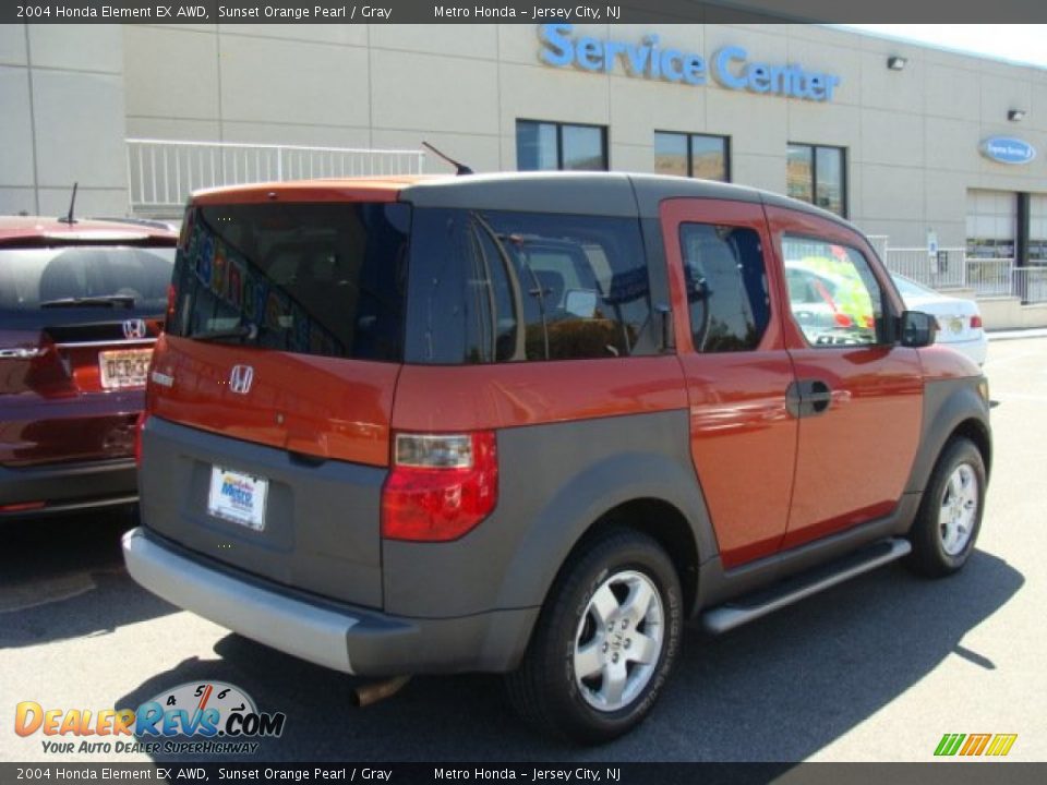 2004 Honda Element EX AWD Sunset Orange Pearl / Gray Photo #4