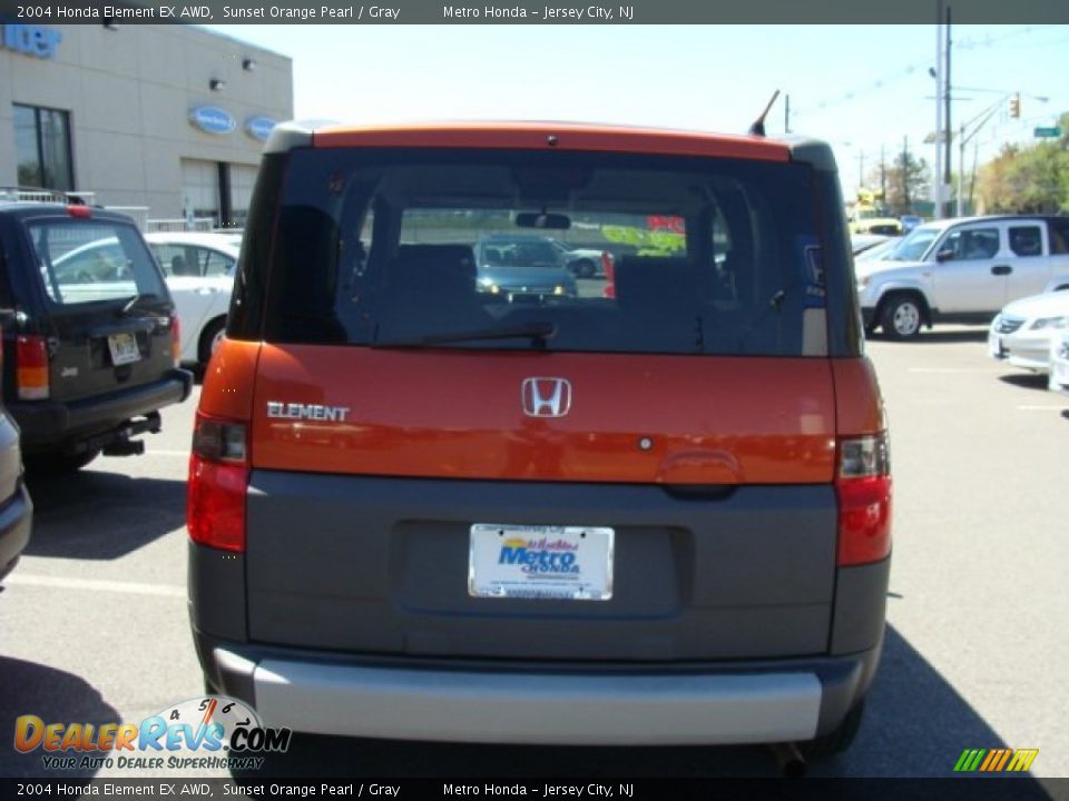 2004 Honda Element EX AWD Sunset Orange Pearl / Gray Photo #5