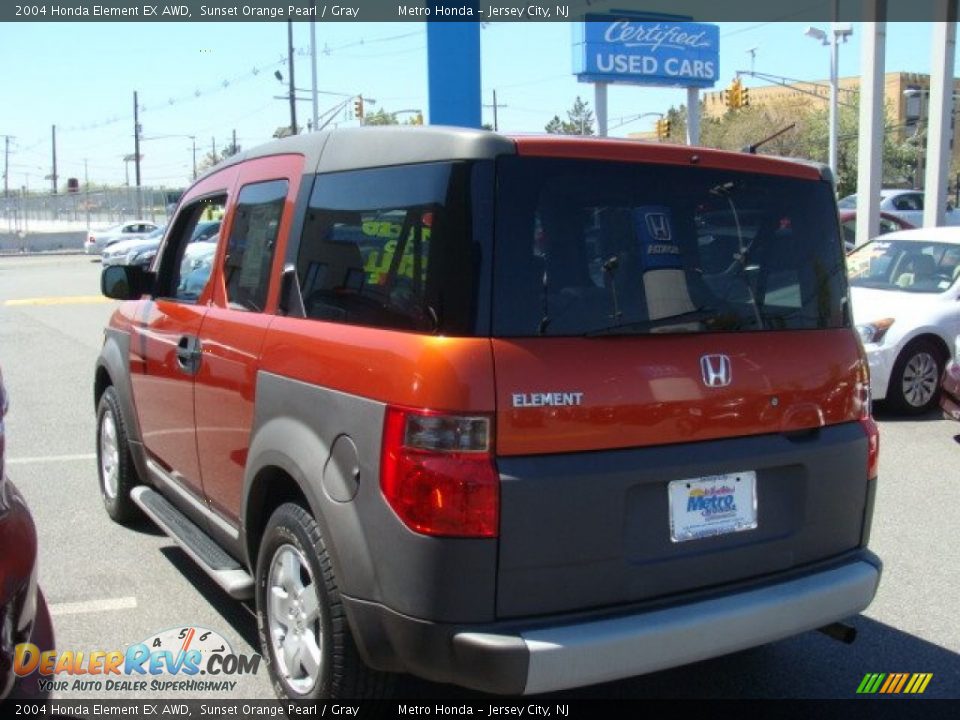 2004 Honda Element EX AWD Sunset Orange Pearl / Gray Photo #6