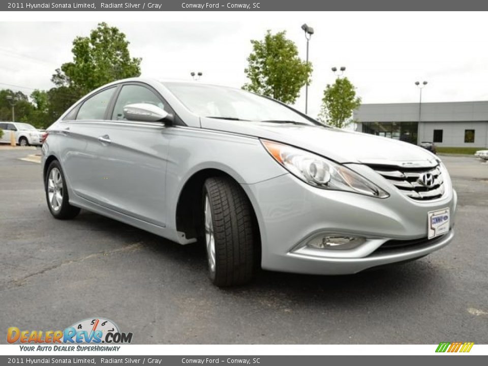 2011 Hyundai Sonata Limited Radiant Silver / Gray Photo #3