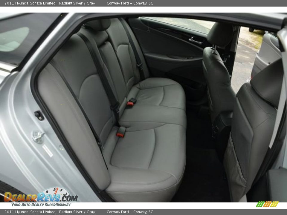 2011 Hyundai Sonata Limited Radiant Silver / Gray Photo #18