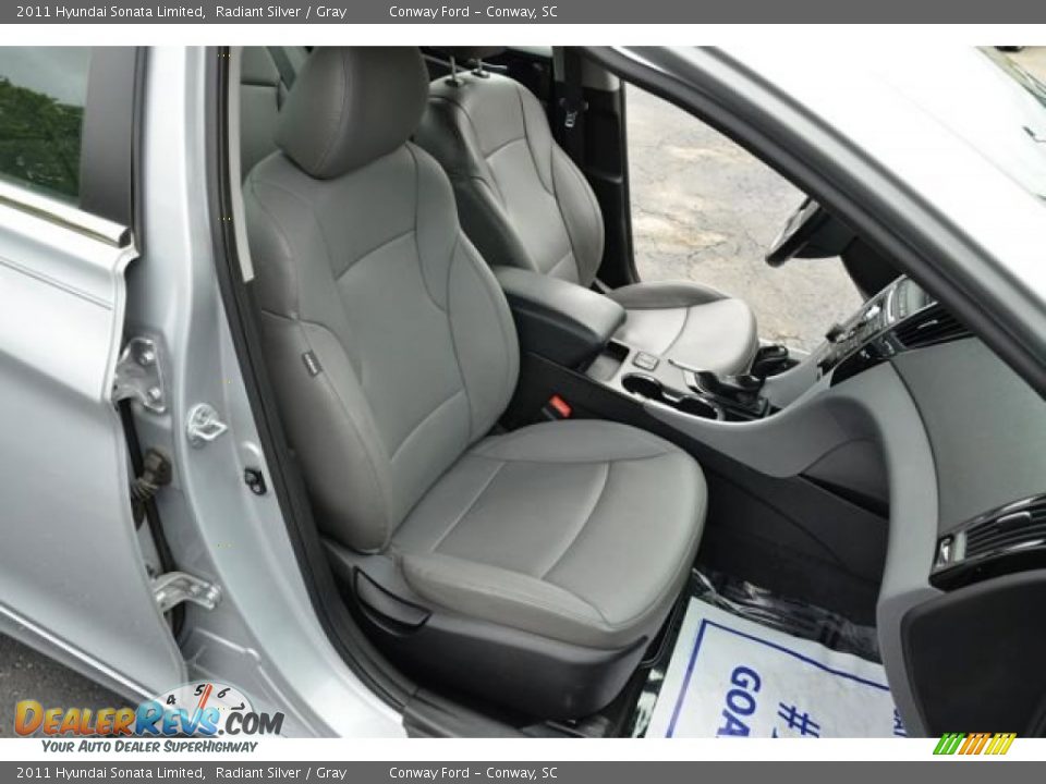 2011 Hyundai Sonata Limited Radiant Silver / Gray Photo #19