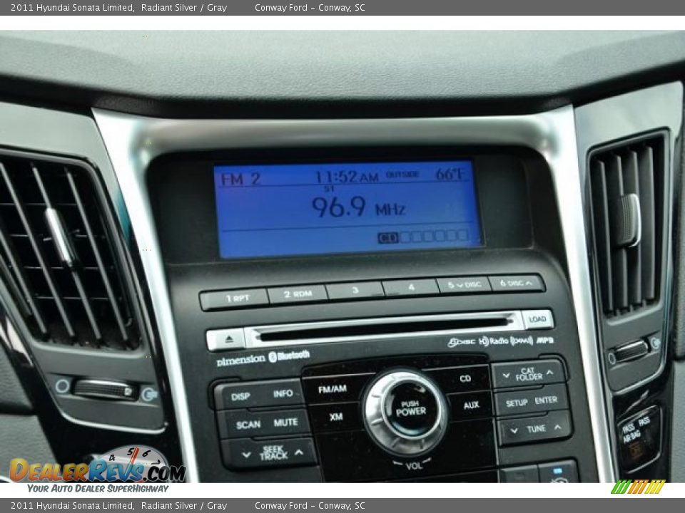 2011 Hyundai Sonata Limited Radiant Silver / Gray Photo #29