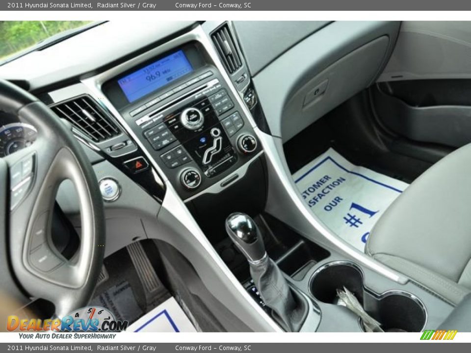 2011 Hyundai Sonata Limited Radiant Silver / Gray Photo #31