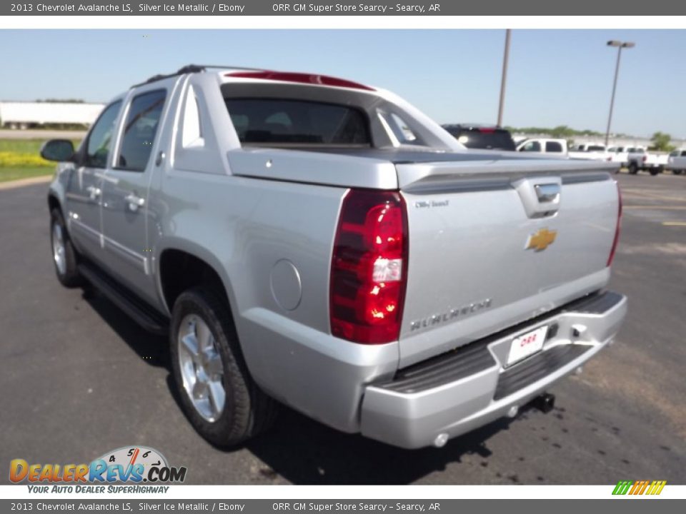 2013 Chevrolet Avalanche LS Silver Ice Metallic / Ebony Photo #7