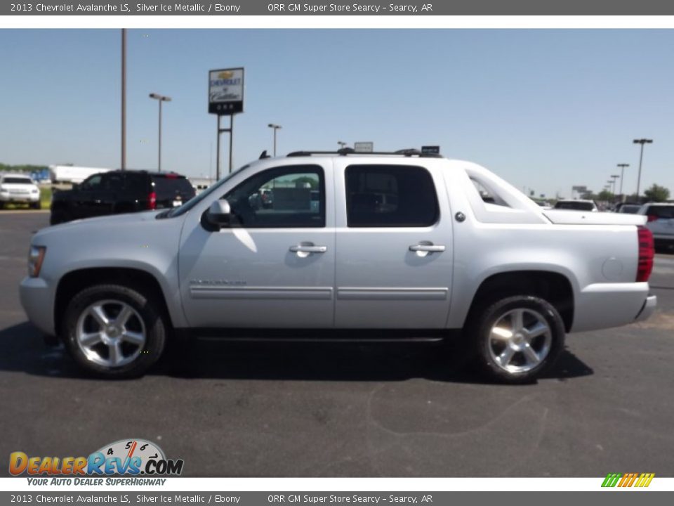 2013 Chevrolet Avalanche LS Silver Ice Metallic / Ebony Photo #8
