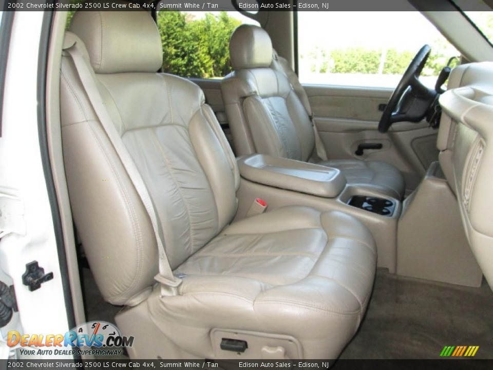 Tan Interior - 2002 Chevrolet Silverado 2500 LS Crew Cab 4x4 Photo #15