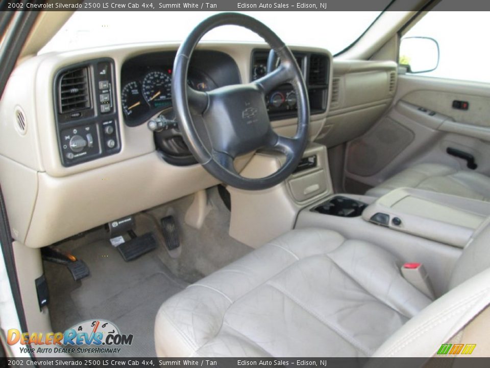 Tan Interior - 2002 Chevrolet Silverado 2500 LS Crew Cab 4x4 Photo #16