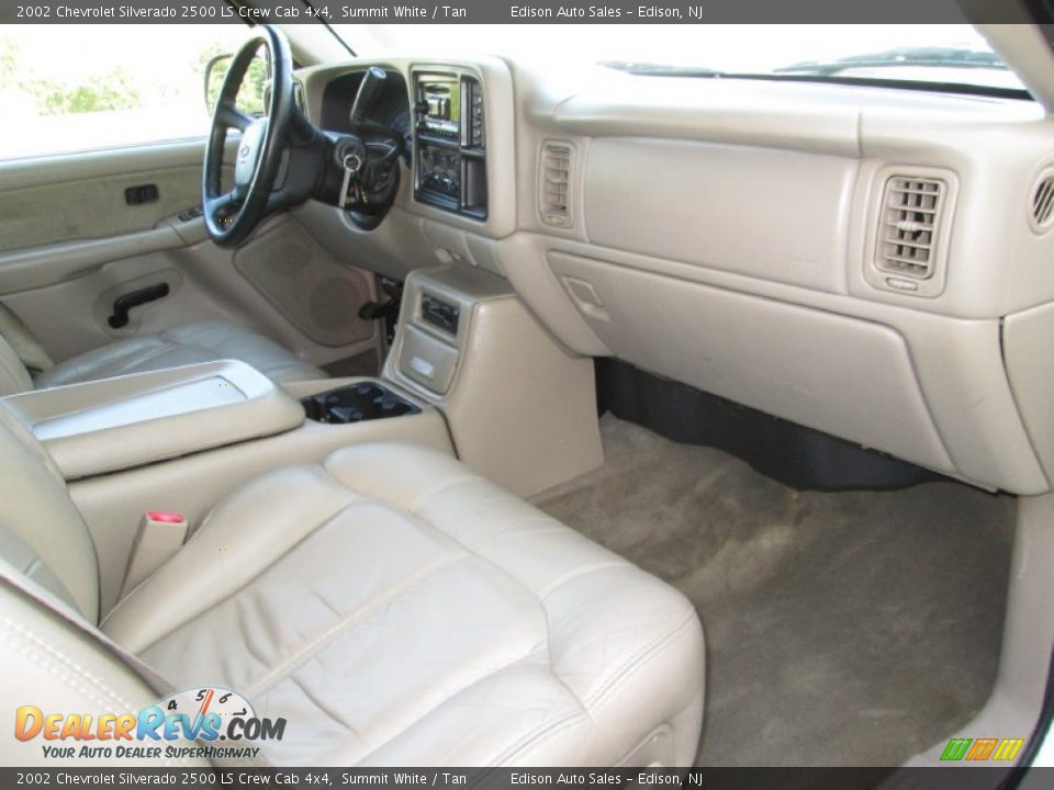 2002 Chevrolet Silverado 2500 LS Crew Cab 4x4 Summit White / Tan Photo #17