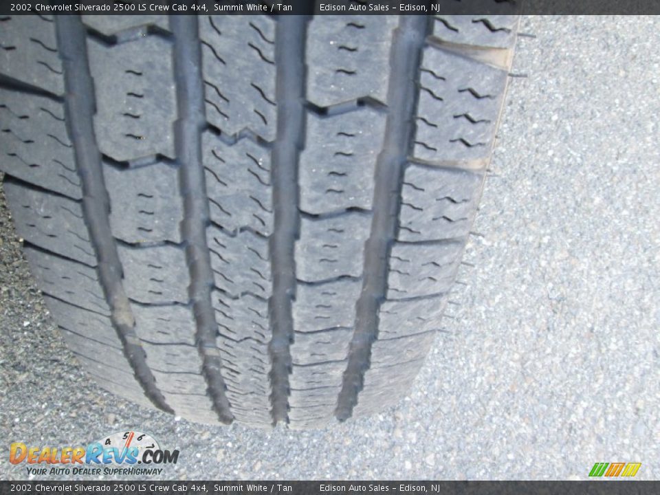2002 Chevrolet Silverado 2500 LS Crew Cab 4x4 Summit White / Tan Photo #30
