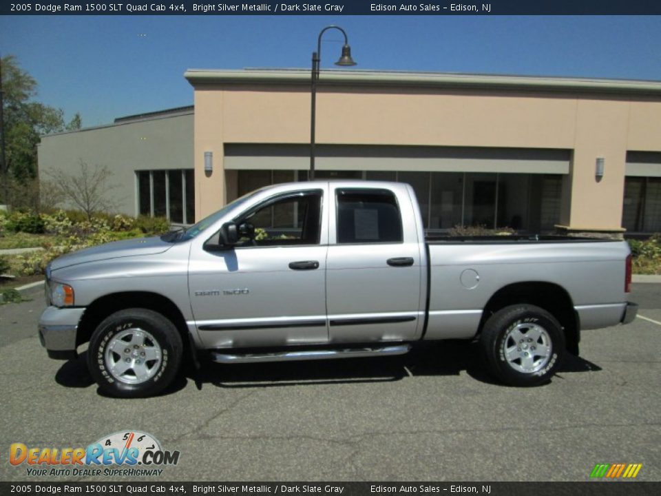 2005 Dodge Ram 1500 SLT Quad Cab 4x4 Bright Silver Metallic / Dark Slate Gray Photo #1