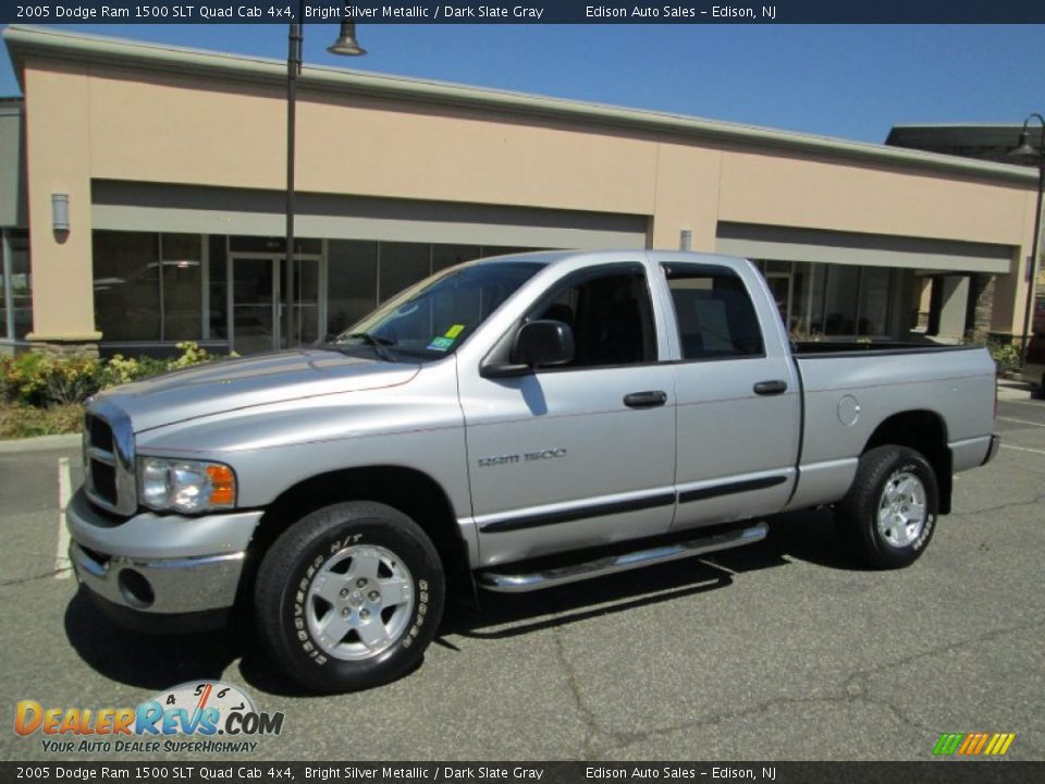 2005 Dodge Ram 1500 SLT Quad Cab 4x4 Bright Silver Metallic / Dark Slate Gray Photo #3