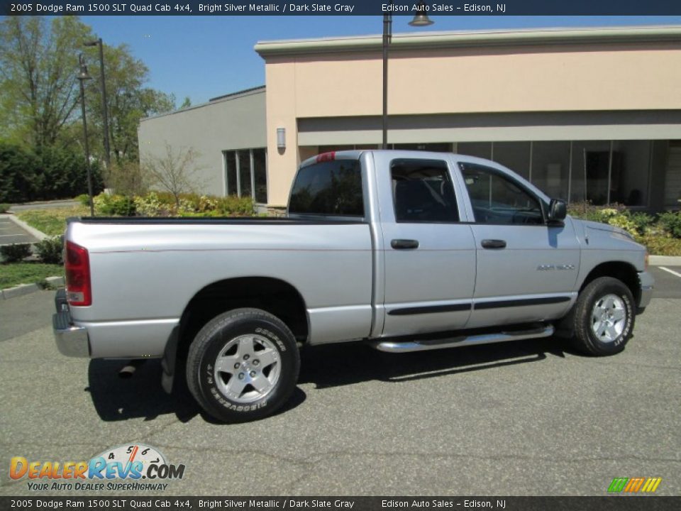 2005 Dodge Ram 1500 SLT Quad Cab 4x4 Bright Silver Metallic / Dark Slate Gray Photo #10