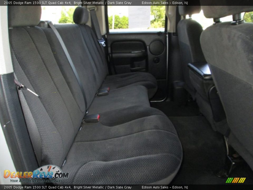 2005 Dodge Ram 1500 SLT Quad Cab 4x4 Bright Silver Metallic / Dark Slate Gray Photo #20