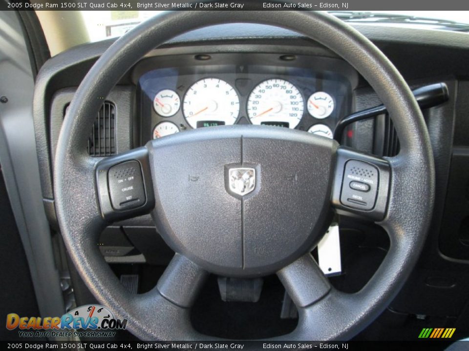 2005 Dodge Ram 1500 SLT Quad Cab 4x4 Bright Silver Metallic / Dark Slate Gray Photo #23
