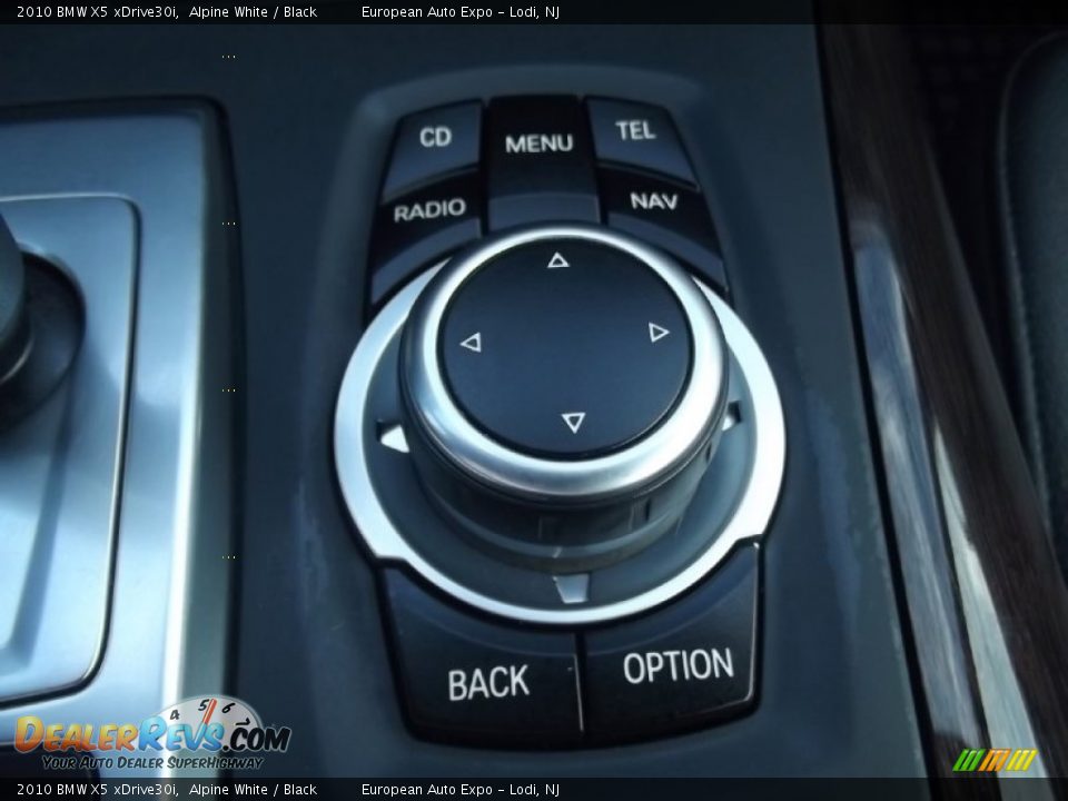 2010 BMW X5 xDrive30i Alpine White / Black Photo #30