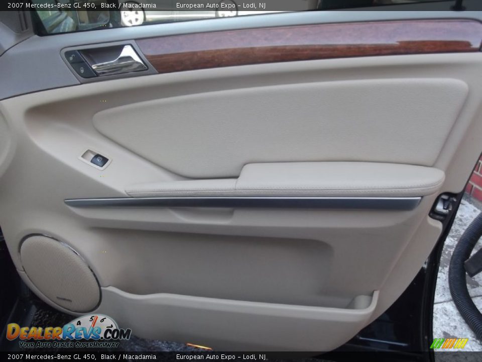2007 Mercedes-Benz GL 450 Black / Macadamia Photo #18