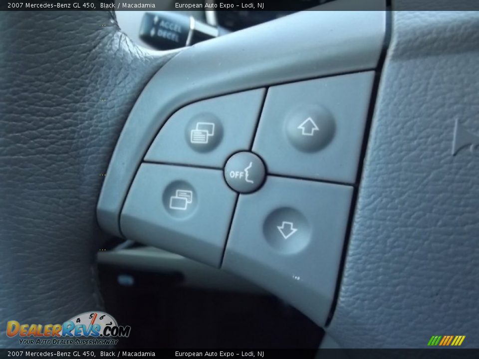 2007 Mercedes-Benz GL 450 Black / Macadamia Photo #22