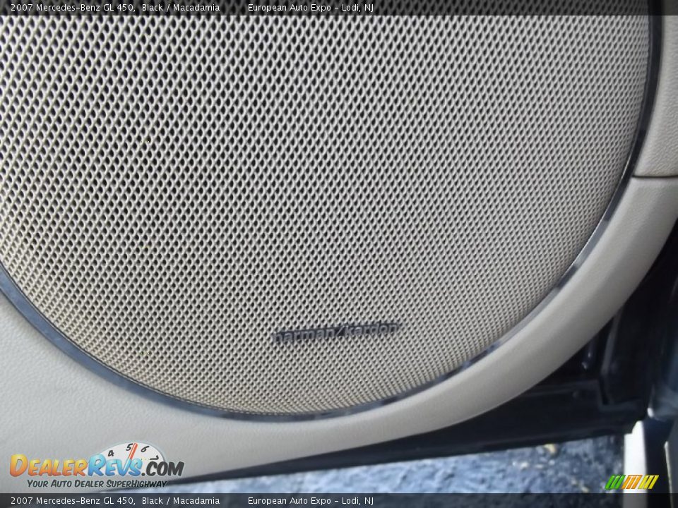 2007 Mercedes-Benz GL 450 Black / Macadamia Photo #31