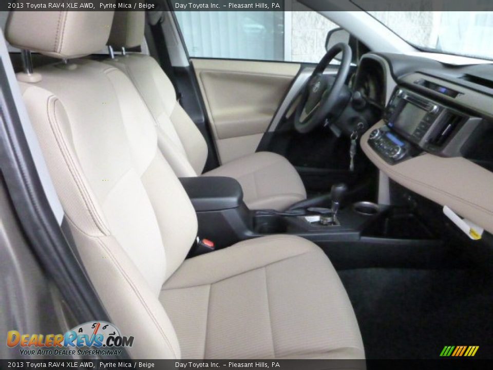 2013 Toyota RAV4 XLE AWD Pyrite Mica / Beige Photo #9