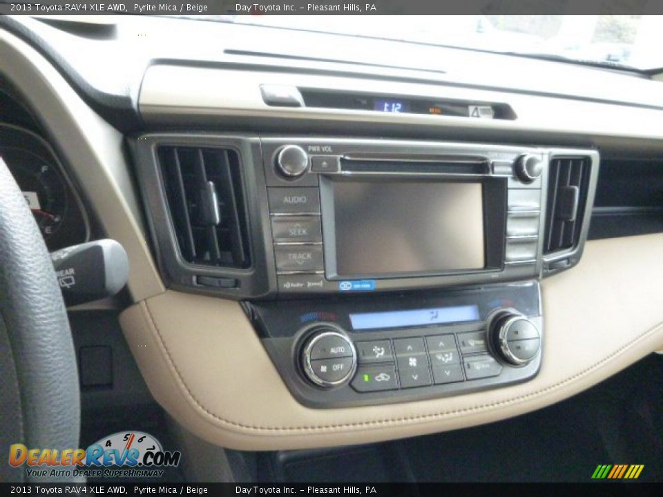 2013 Toyota RAV4 XLE AWD Pyrite Mica / Beige Photo #18