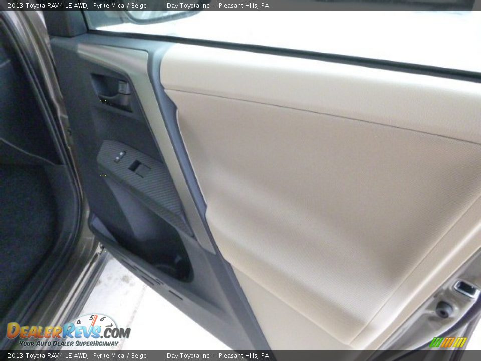 2013 Toyota RAV4 LE AWD Pyrite Mica / Beige Photo #11