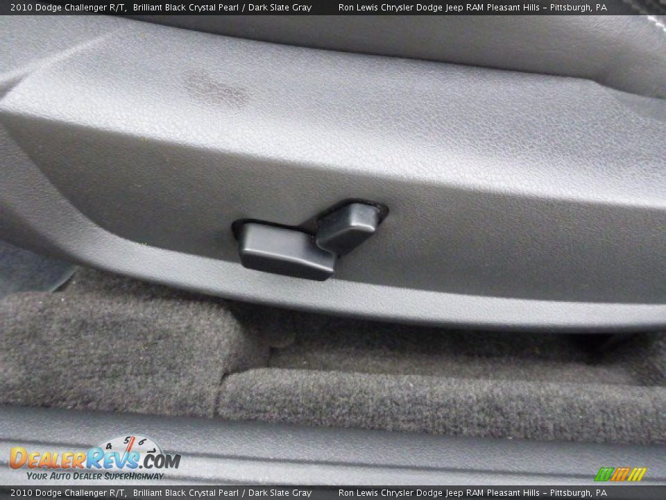 2010 Dodge Challenger R/T Brilliant Black Crystal Pearl / Dark Slate Gray Photo #14