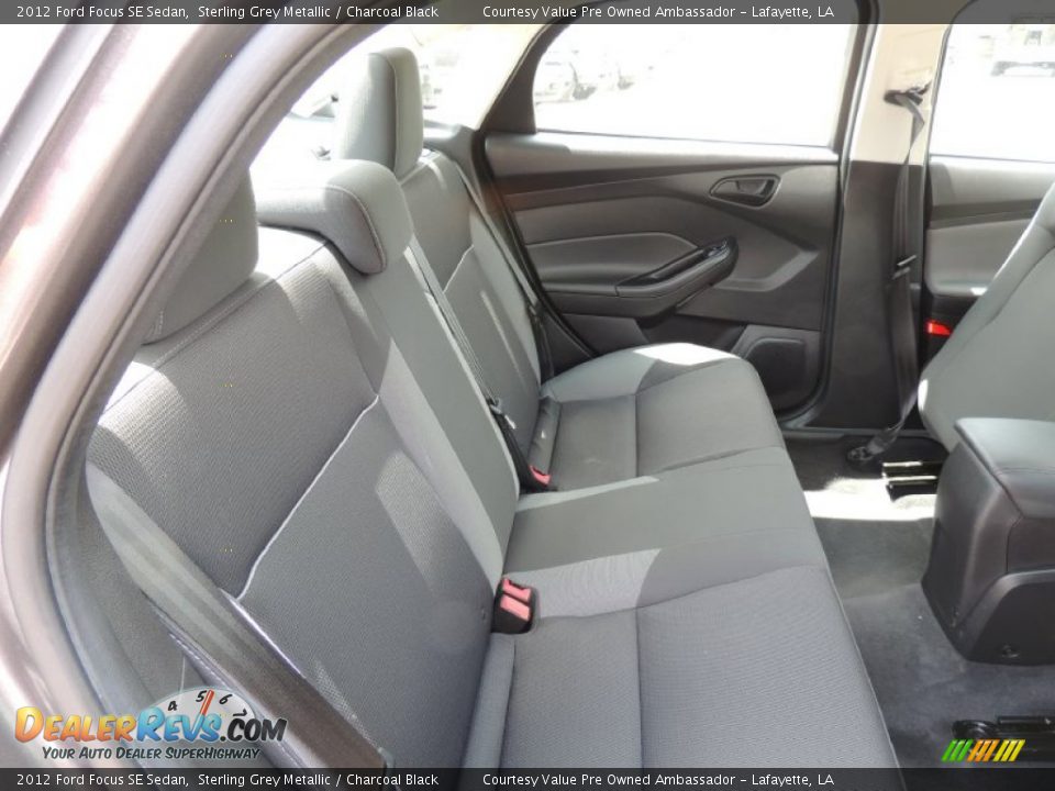 2012 Ford Focus SE Sedan Sterling Grey Metallic / Charcoal Black Photo #8