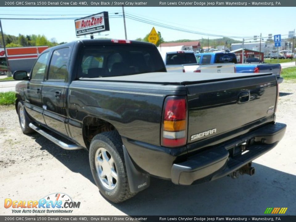 2006 GMC Sierra 1500 Denali Crew Cab 4WD Onyx Black / Stone Gray leather Photo #3