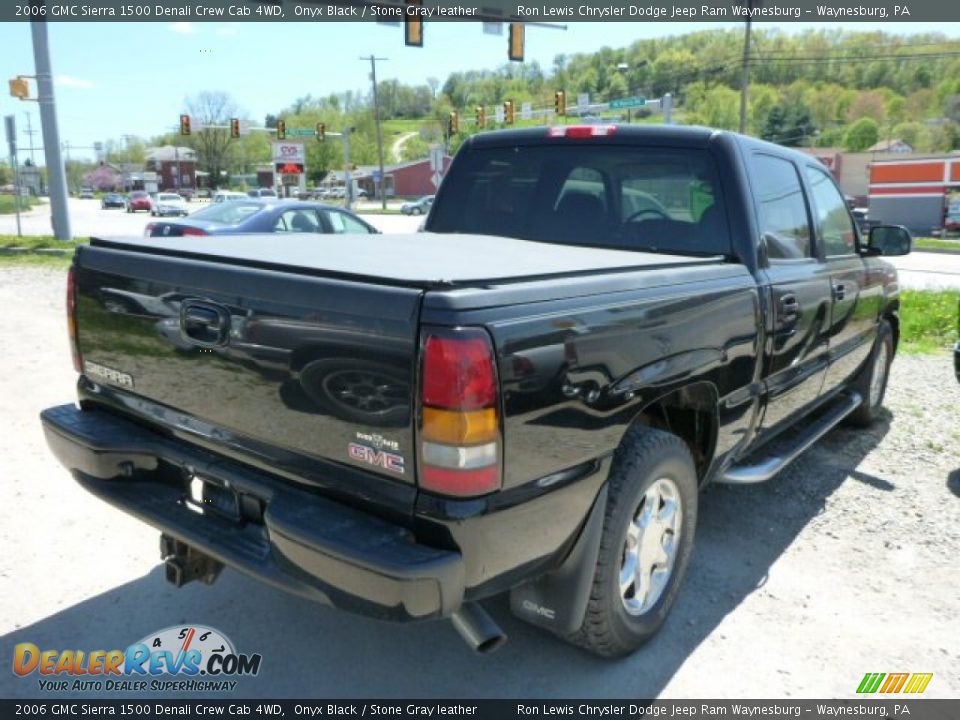 2006 GMC Sierra 1500 Denali Crew Cab 4WD Onyx Black / Stone Gray leather Photo #6