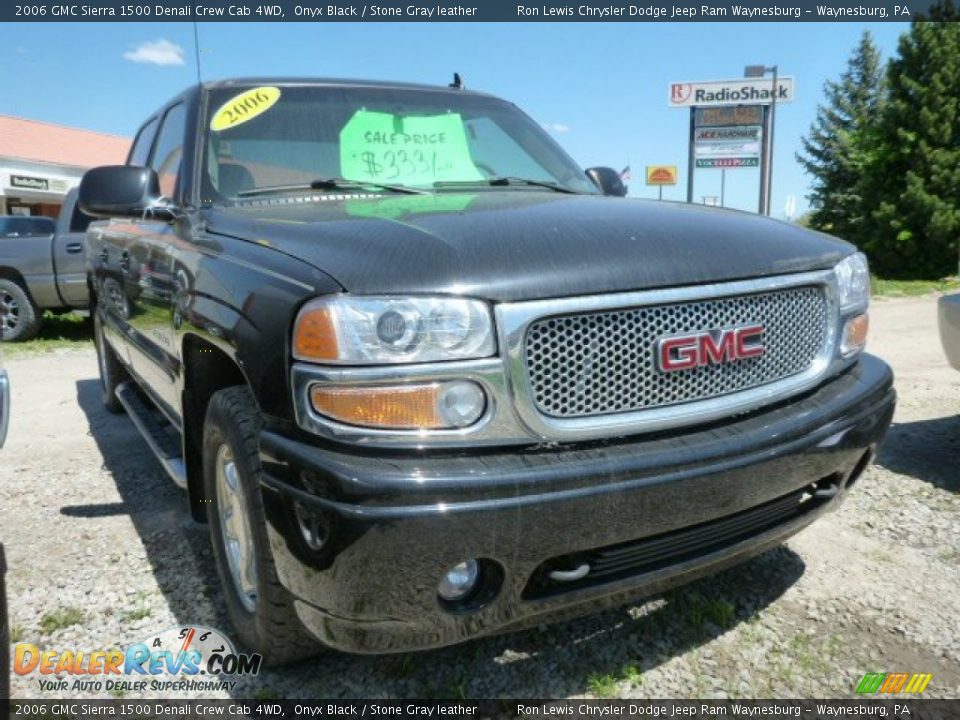 2006 GMC Sierra 1500 Denali Crew Cab 4WD Onyx Black / Stone Gray leather Photo #7