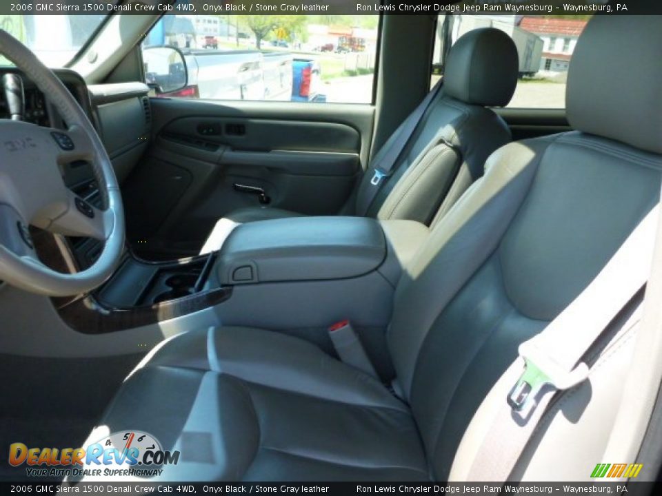 2006 GMC Sierra 1500 Denali Crew Cab 4WD Onyx Black / Stone Gray leather Photo #10
