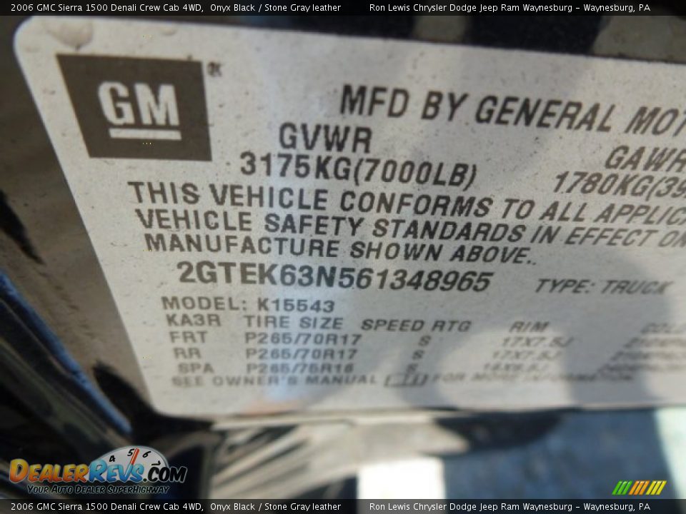 2006 GMC Sierra 1500 Denali Crew Cab 4WD Onyx Black / Stone Gray leather Photo #17