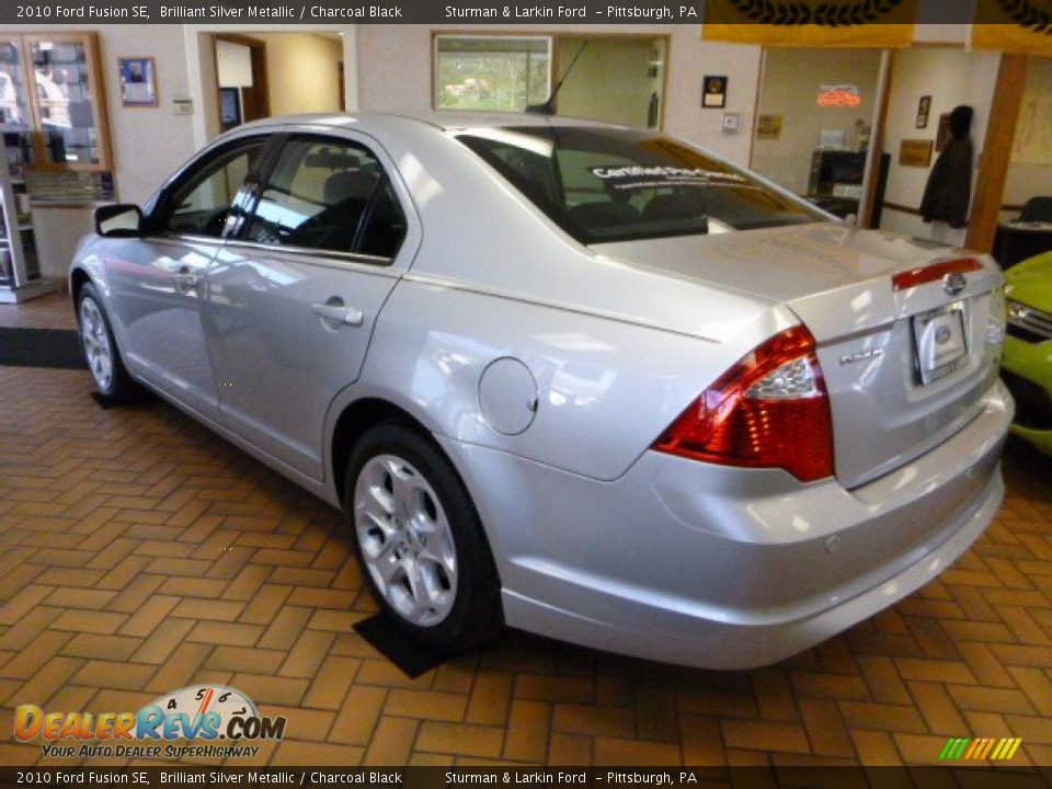 2010 Ford Fusion SE Brilliant Silver Metallic / Charcoal Black Photo #4